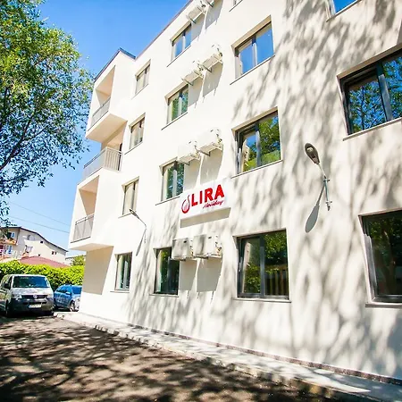 Lira *