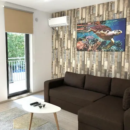 Apartment Lira